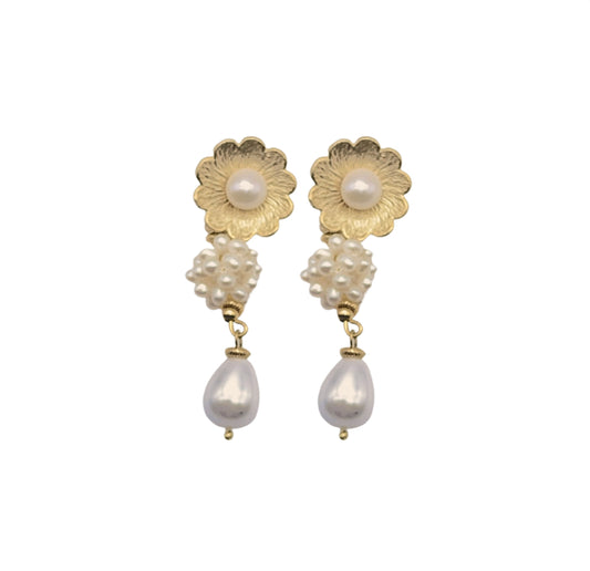 Clara Pearl Earrings