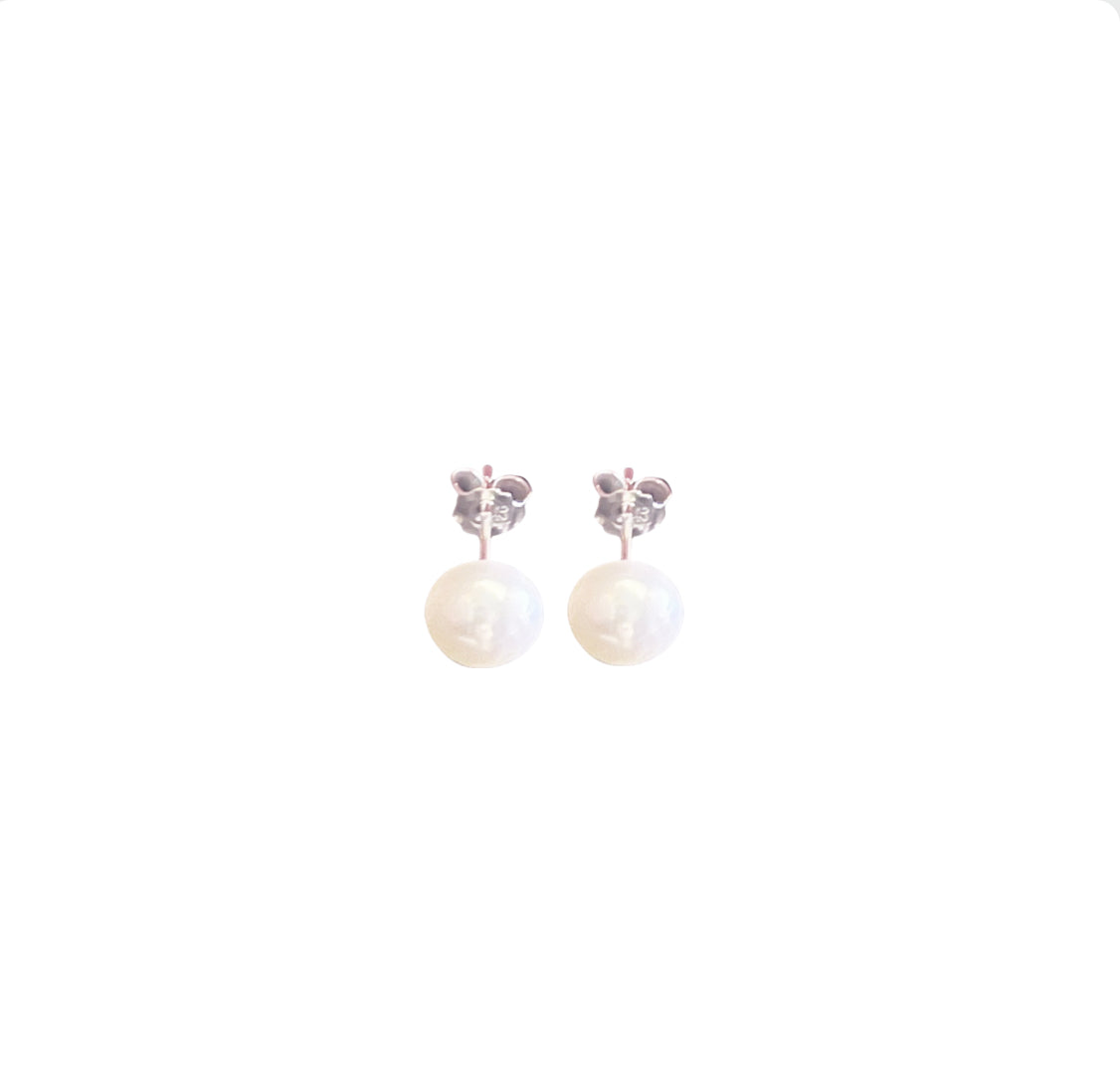 Olivia Pearl Studs